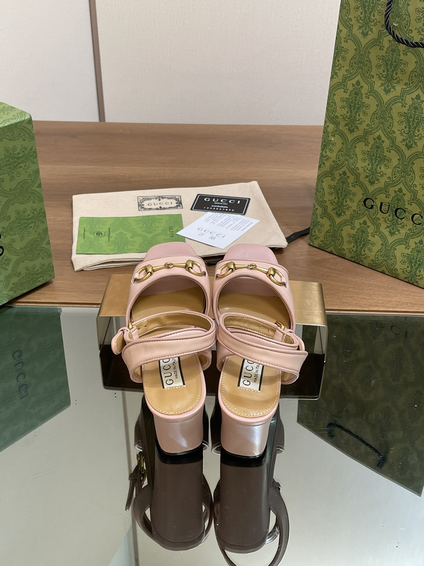 UA GUCCI HORSEBIT PLATFORM SANDAL