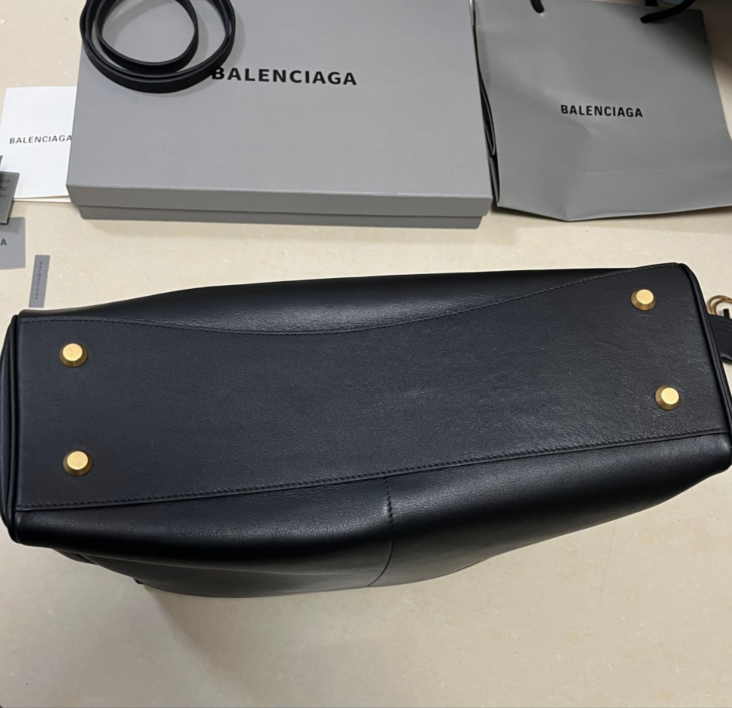 Balenciaga Rodeo Large 39.8x29.9x12.9cm