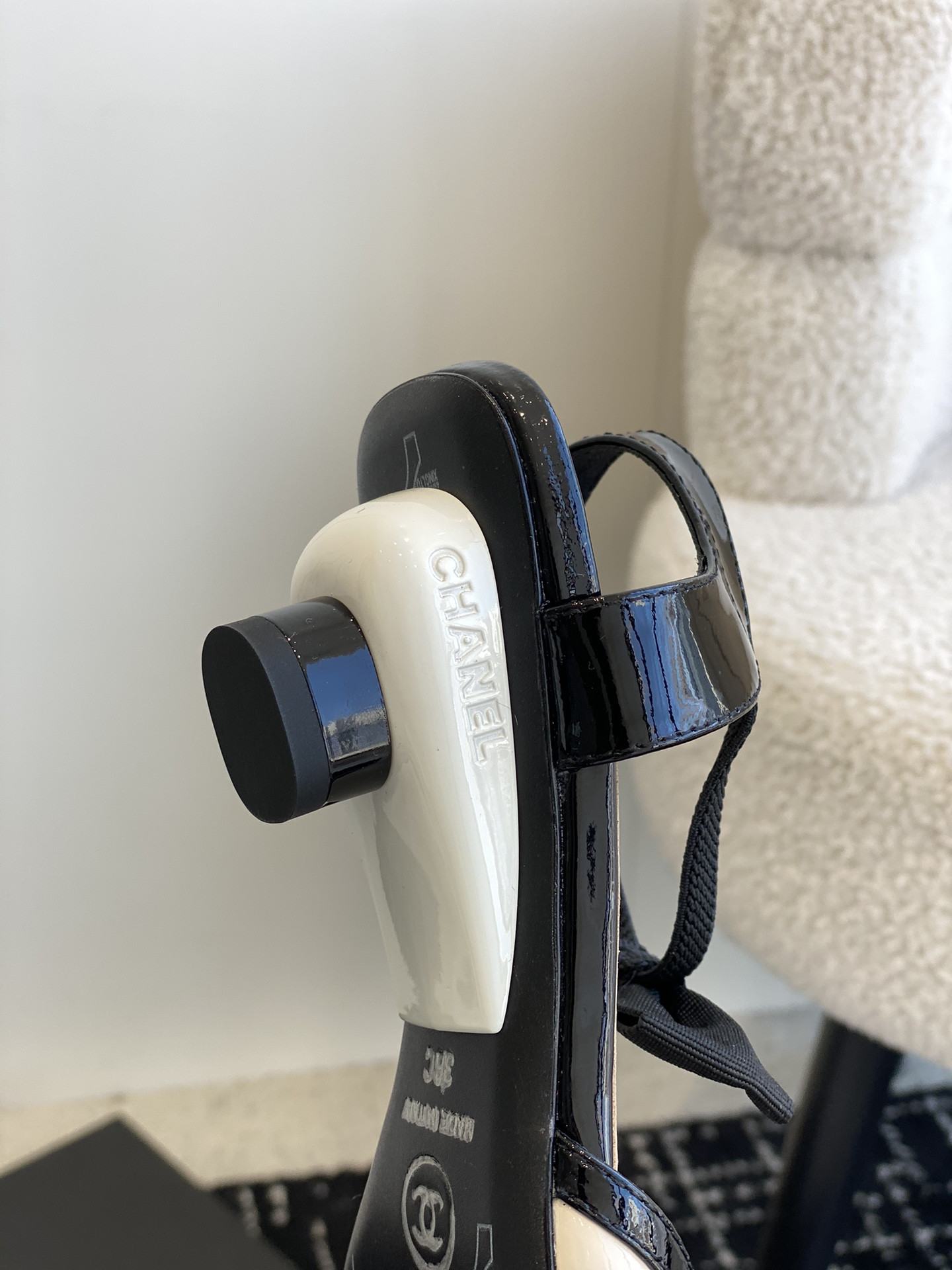 UA CHANEL SLINGBACKS