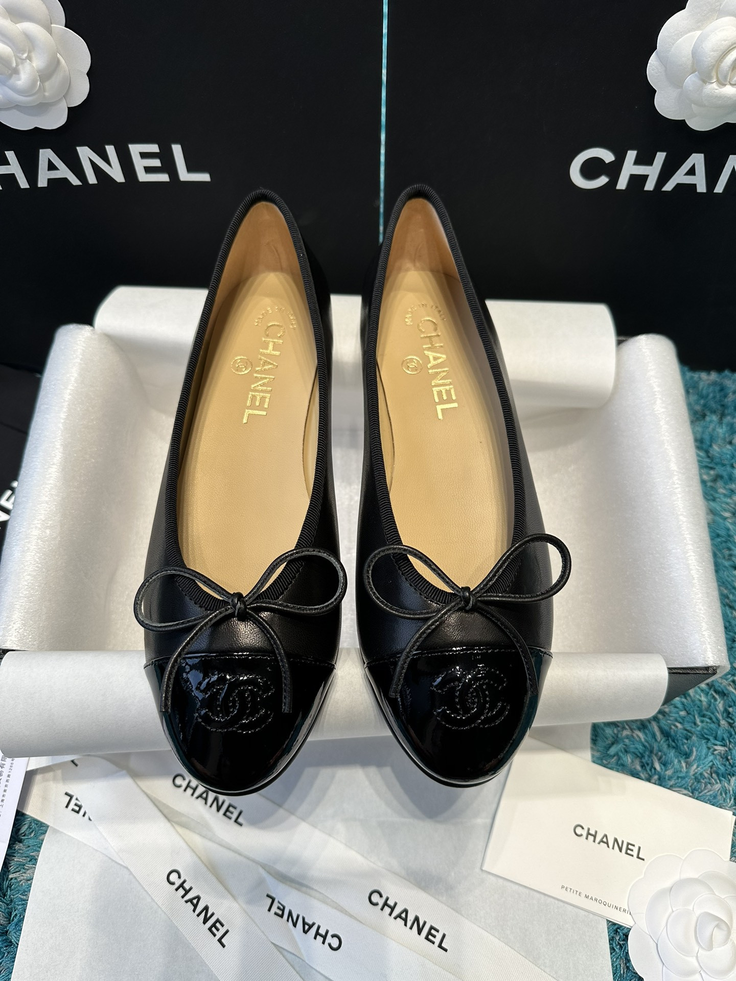 UA CHANEL BALLET FLATS