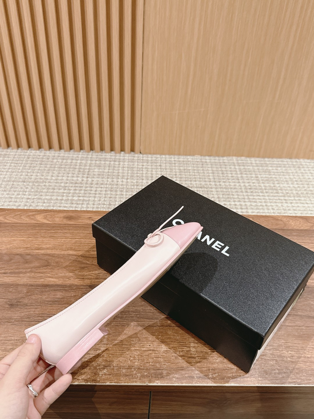 UA CHANEL BALLET FLATS