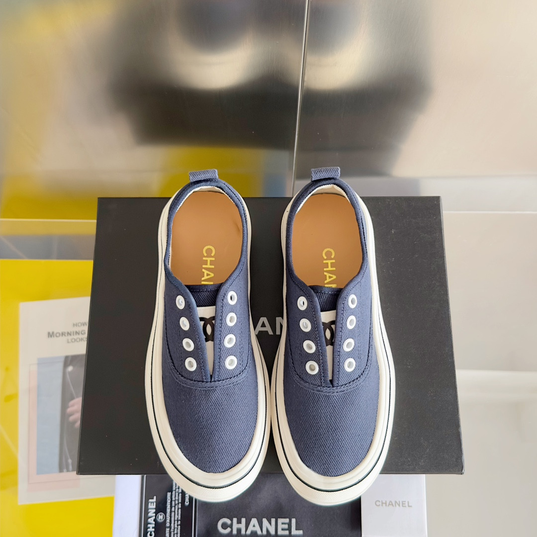 UA CHANEL SNEAKER