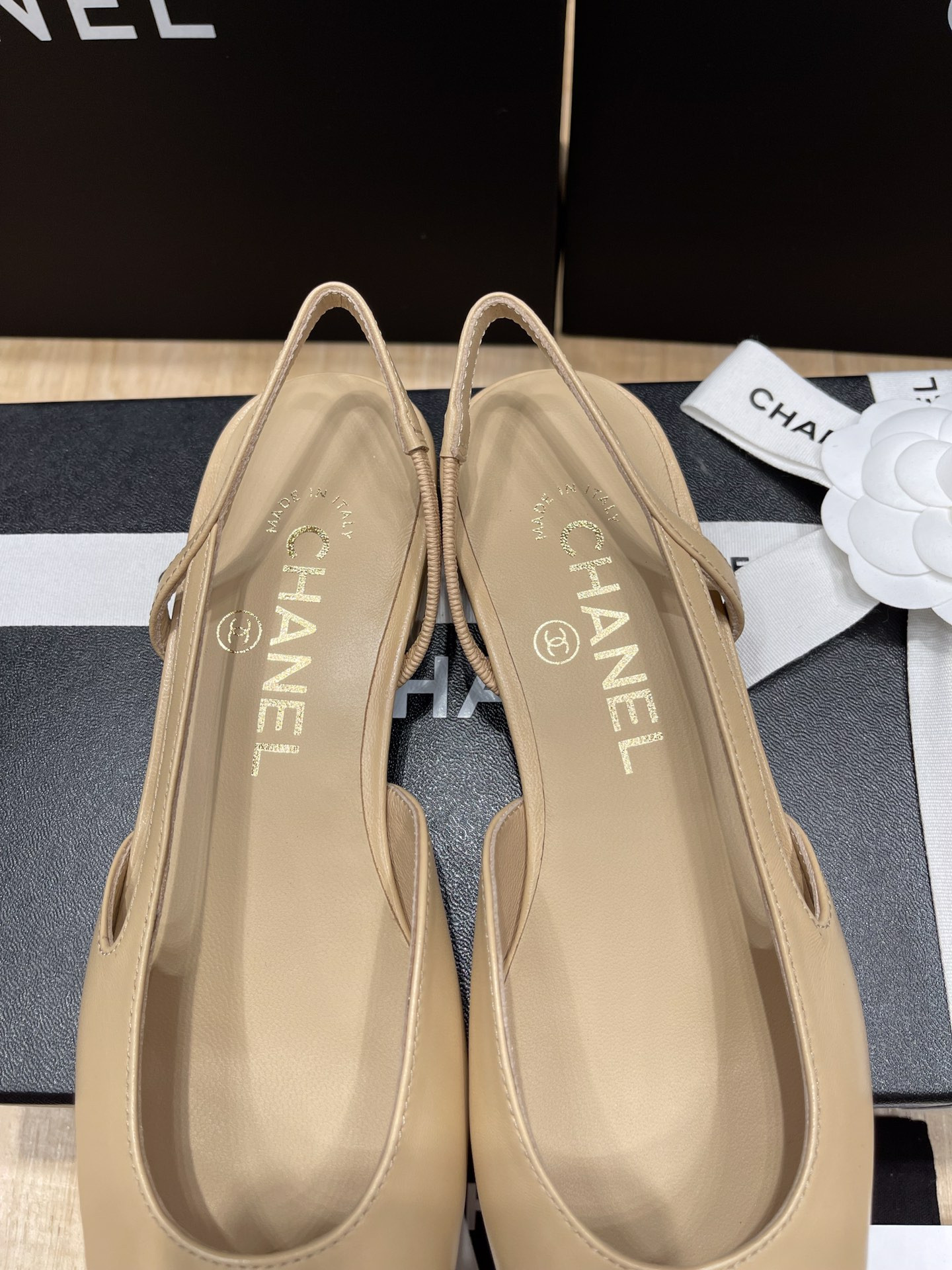 UA CHANEL SLINGBACKS FLAT
