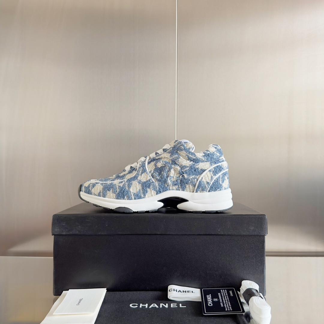 UA CHANEL SNEAKER