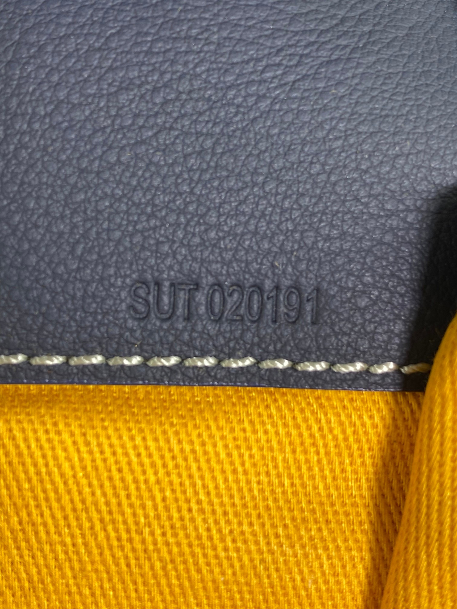 Goyard Saint Léger 37 cm x 15 cm x 34 cm