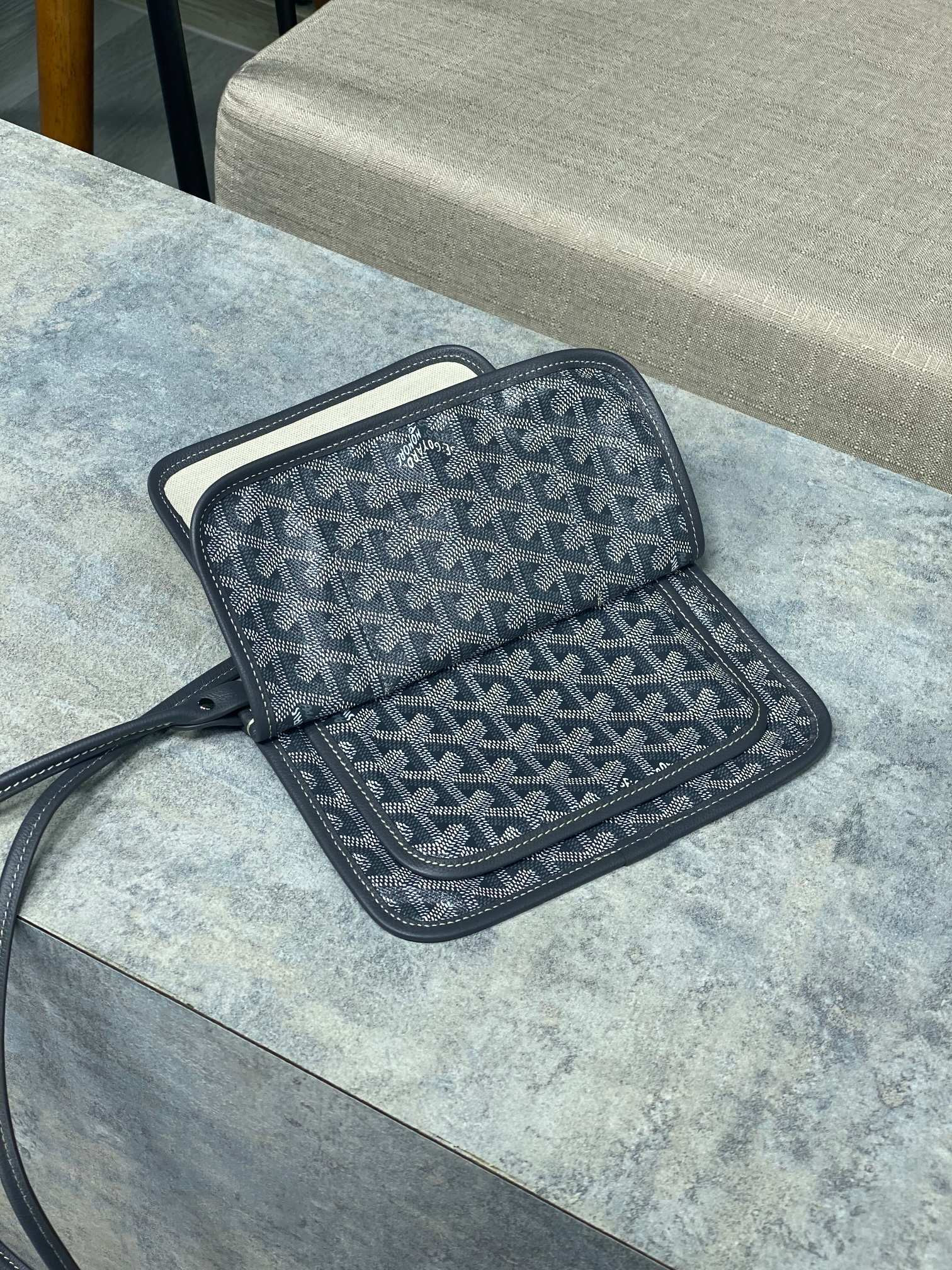 Goyard Plumet Pocket Wallet 21x14x2.5cm