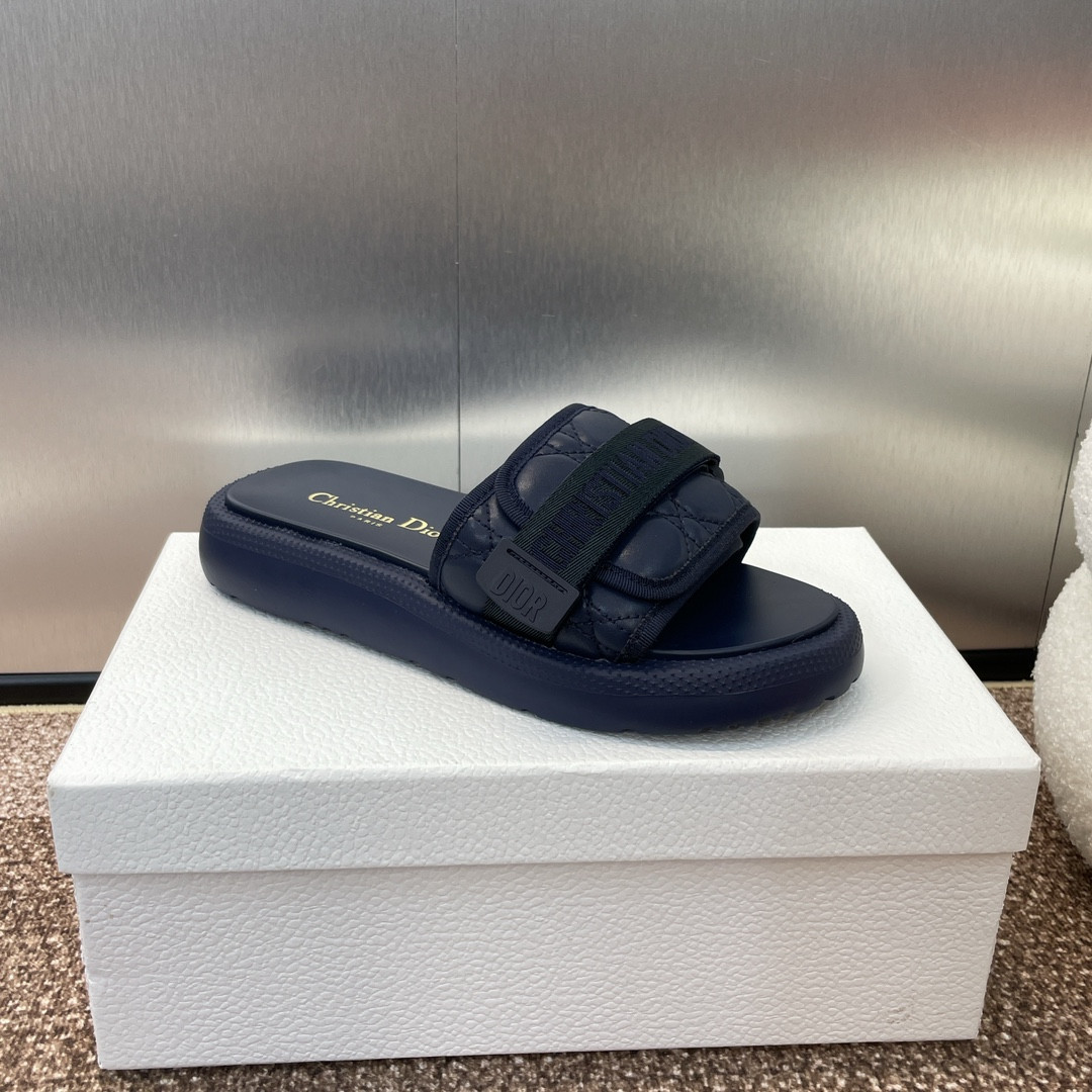 UA DIOR Dioriviera Dio(r)evolution Slide