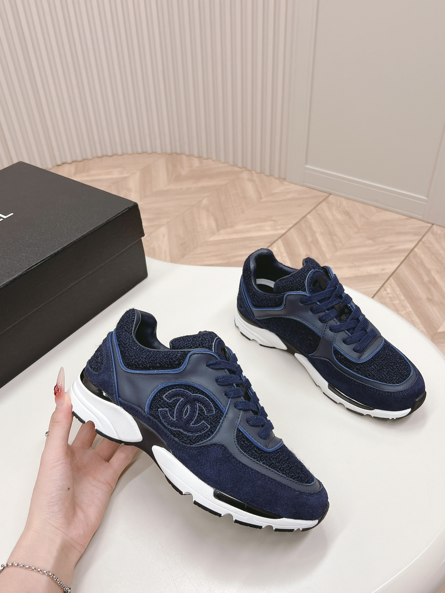 UA CHANEL SNEAKER