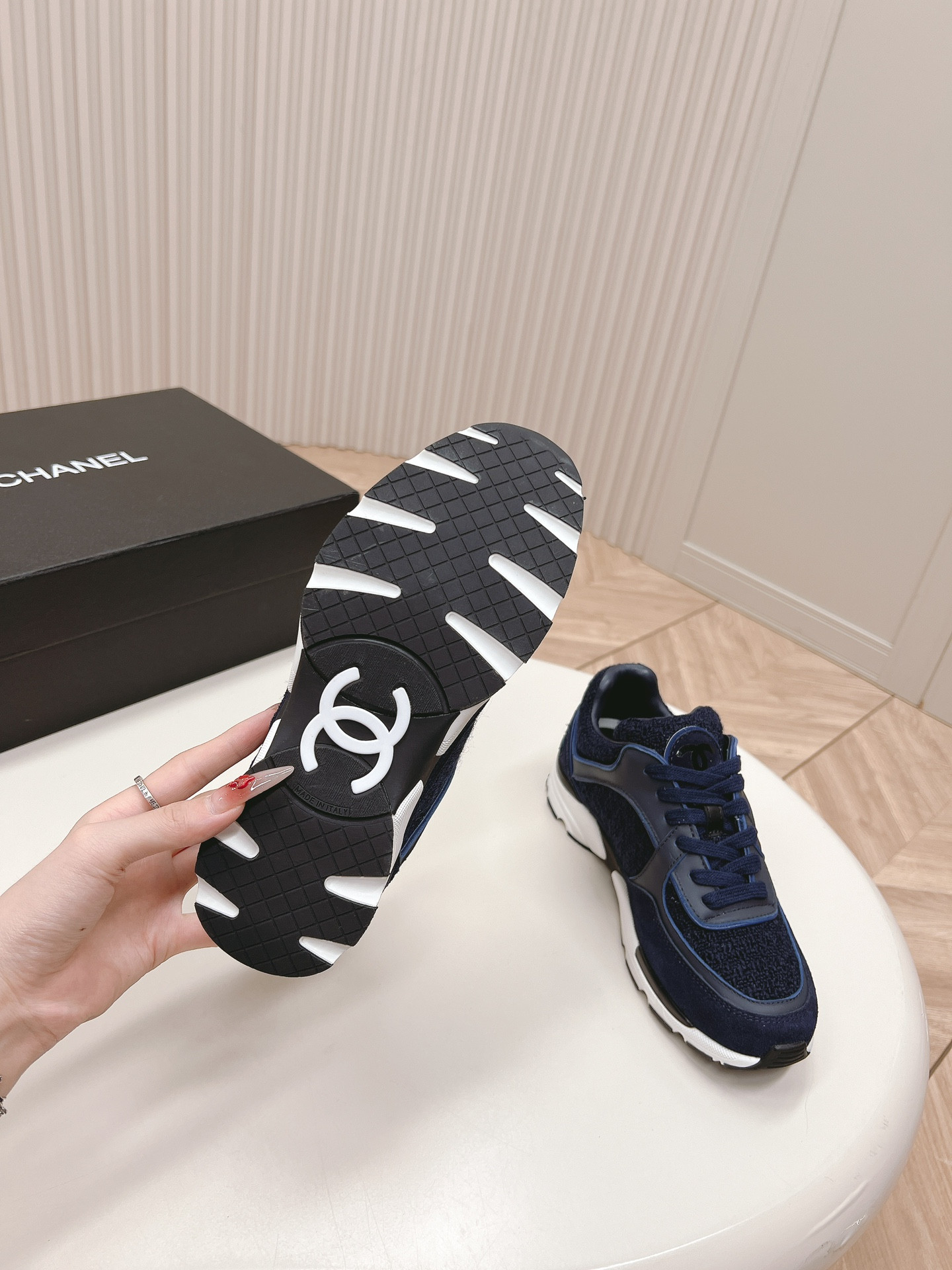 UA CHANEL SNEAKER