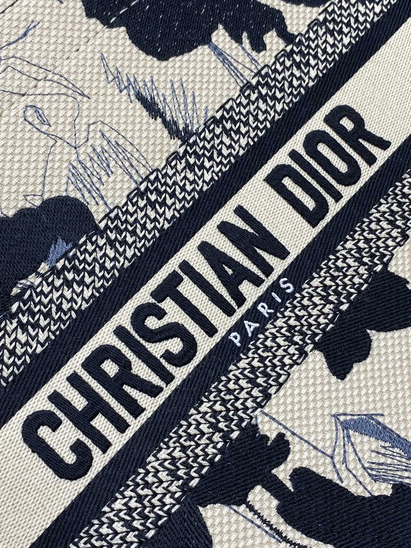 DIOR Tote 26 x 8 x 22cm