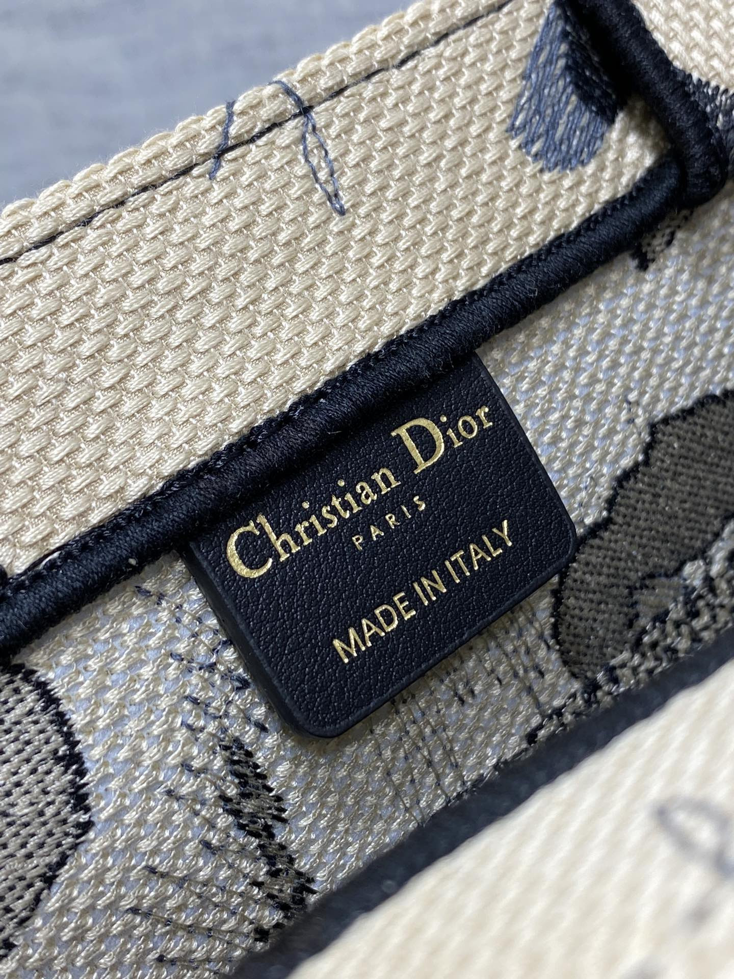 DIOR Tote 26 x 8 x 22cm