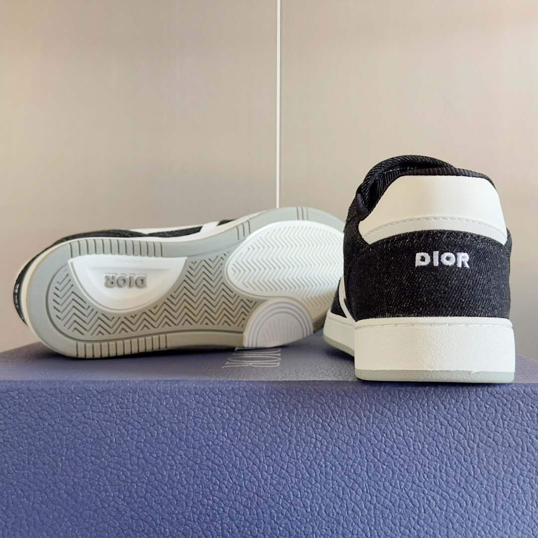 UA Dior B27 Sneaker