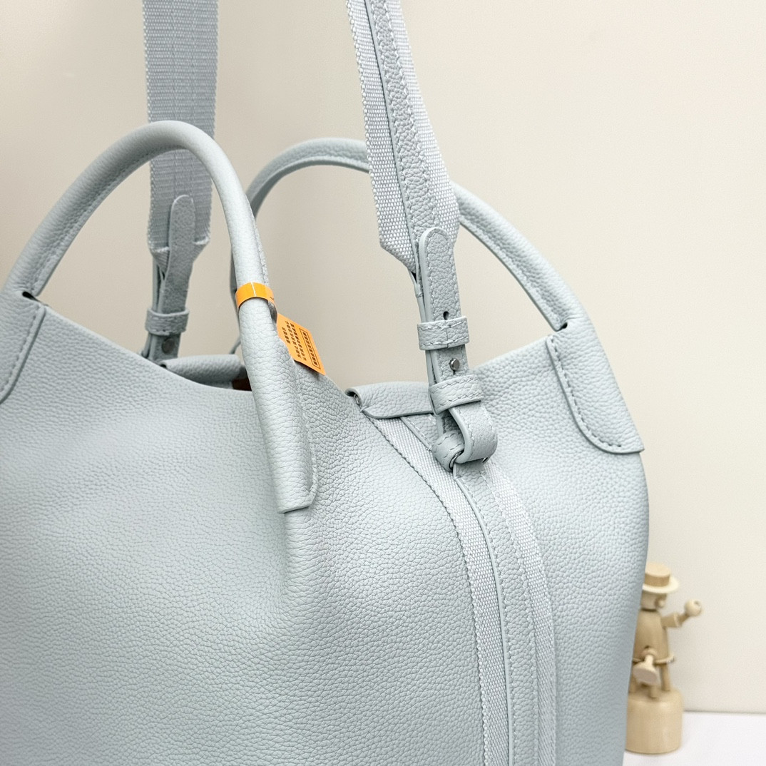 Loro Piana Large Bale Bag Grained Calfskin 24 x 20 x 27 cm