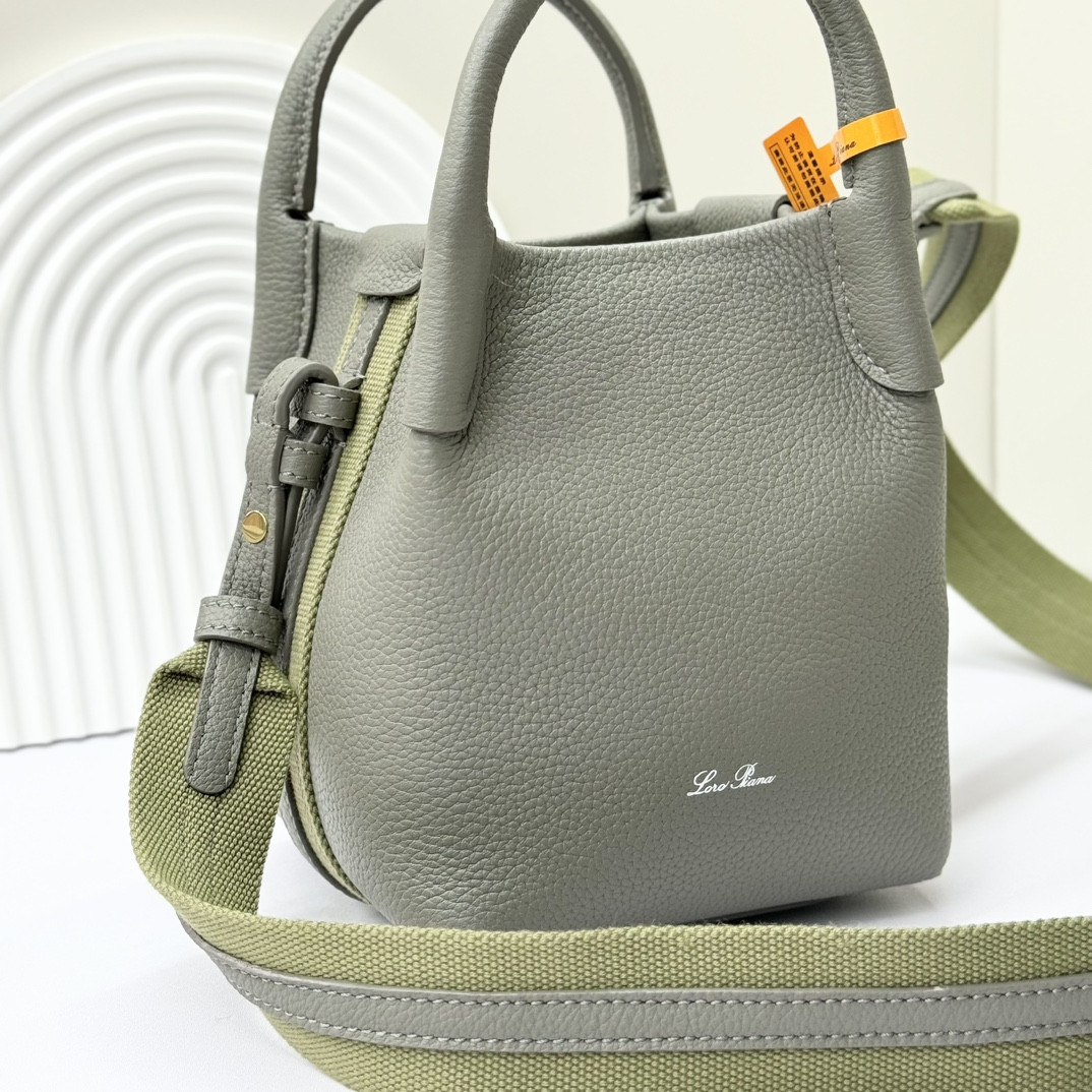 Loro Piana Micro Bale bag Grained Calfskin 23 x 16 x 14 cm