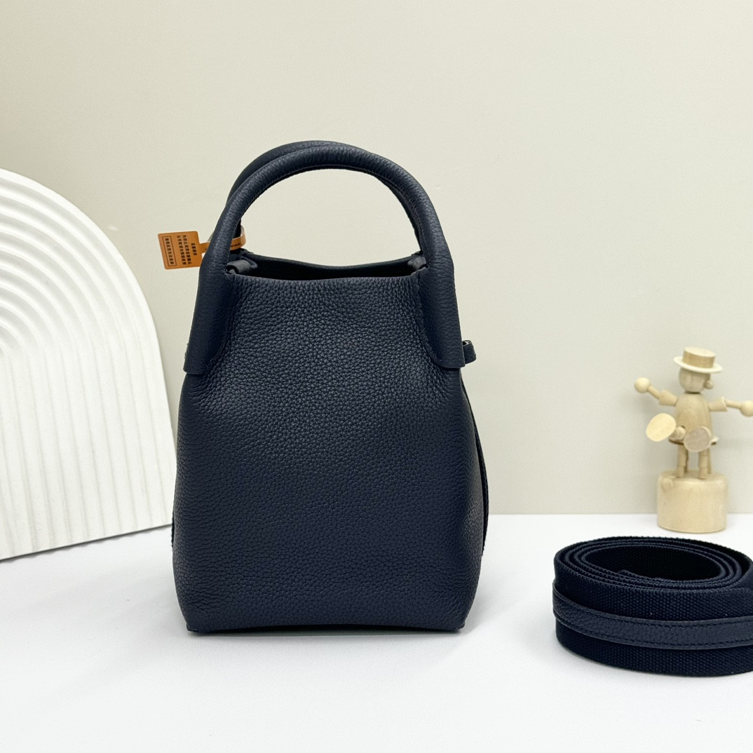 Loro Piana Micro Bale bag Grained Calfskin 16x13x13cm