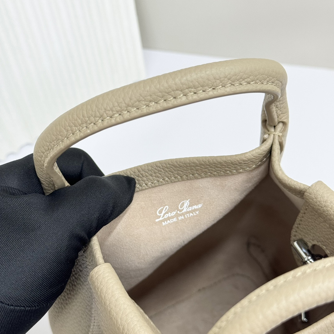 Loro Piana Micro Bale bag Grained Calfskin 23 x 16 x 14 cm