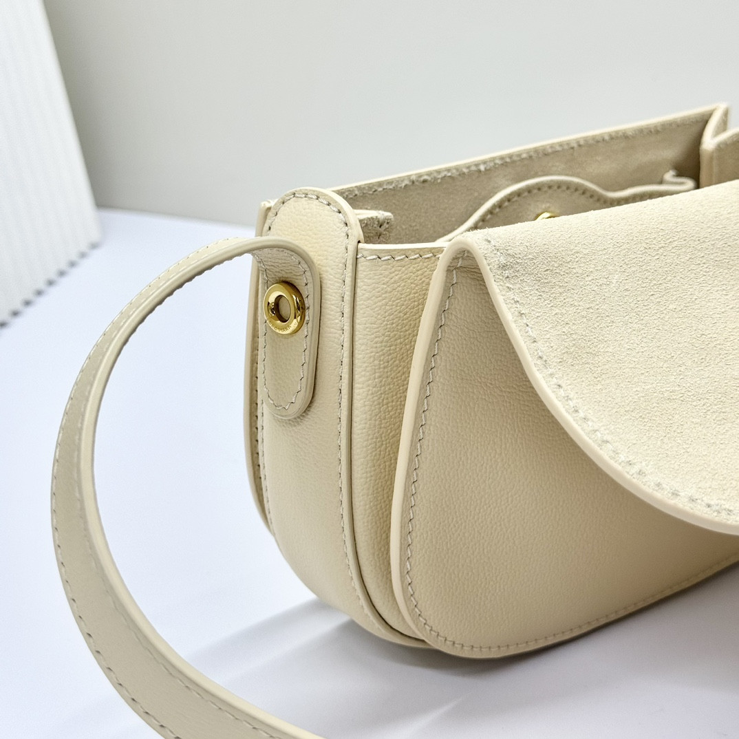 Loro Piana Small Ghiera Bag 23x16x8 cm