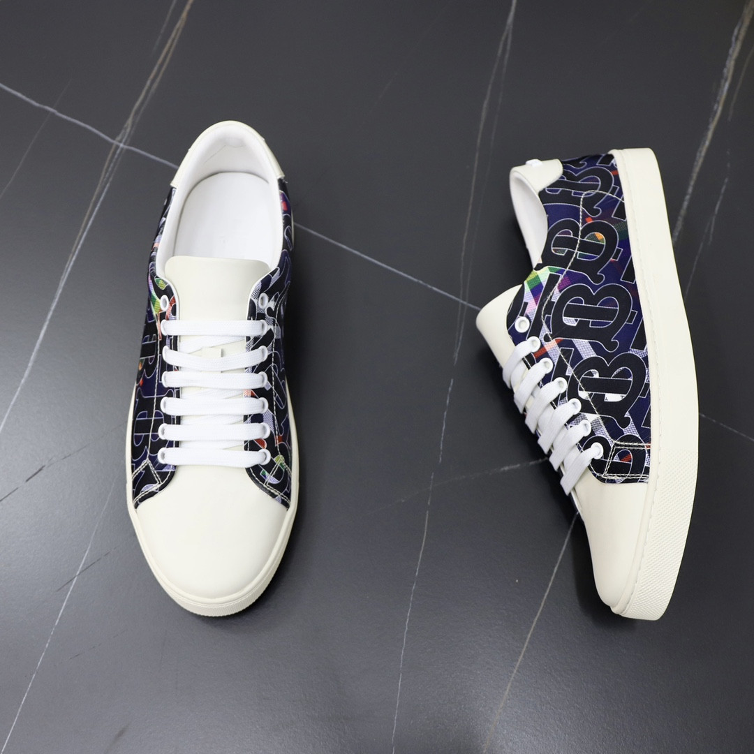 UA Burberry Sneakers