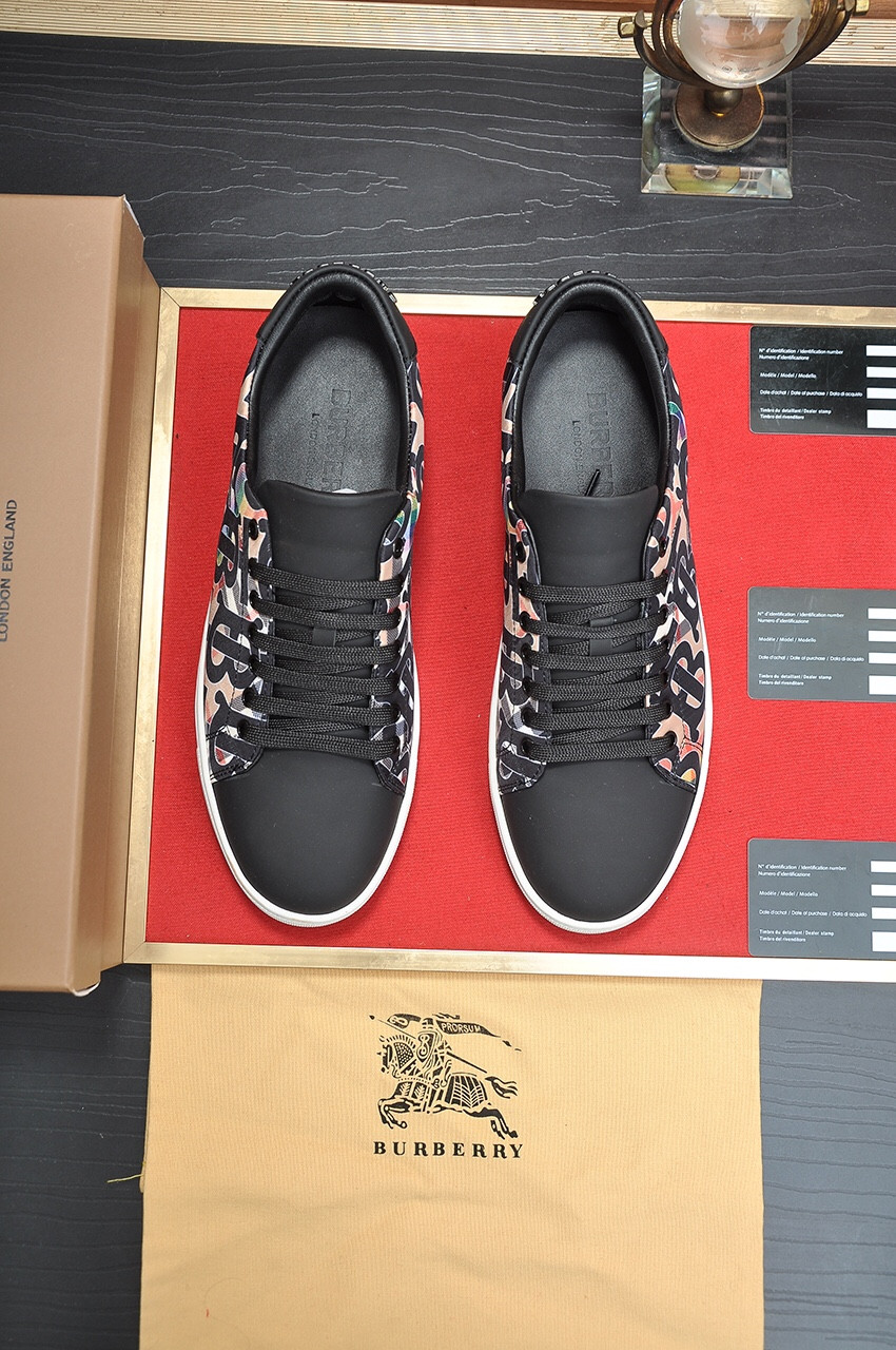 UA Burberry Sneakers