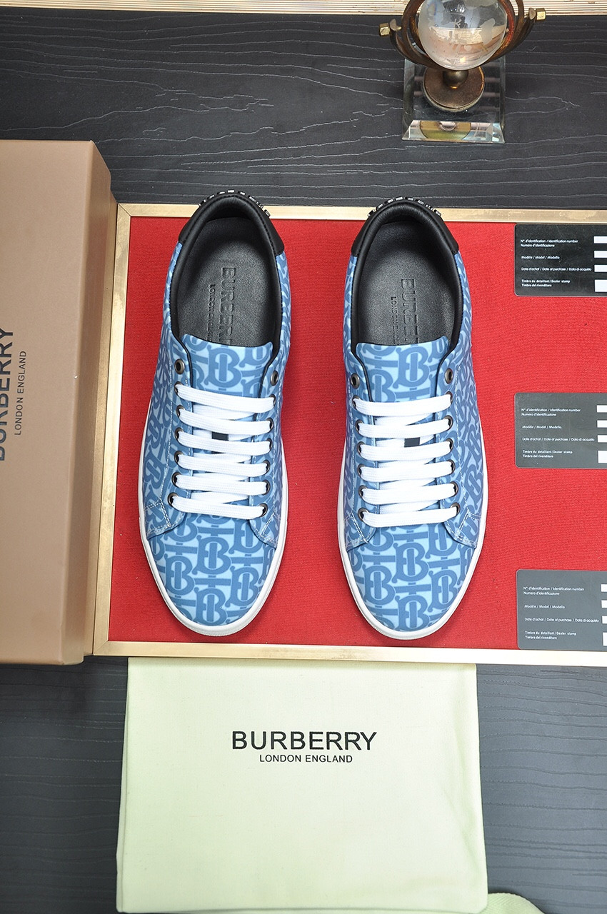 UA Burberry Sneakers