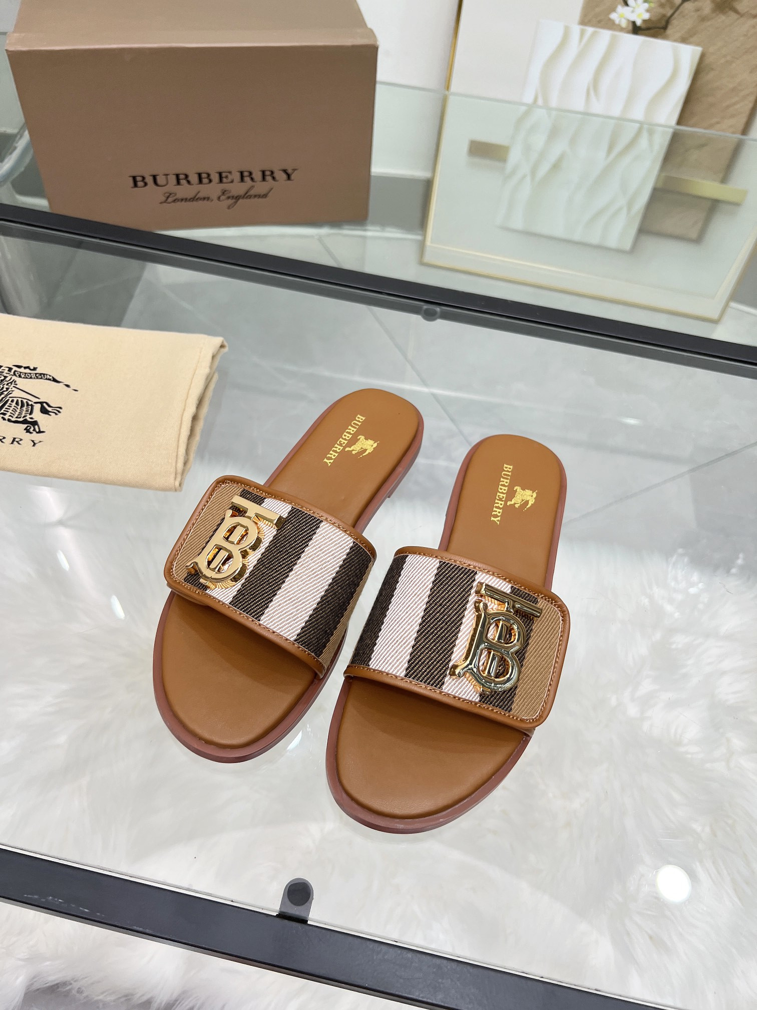 UA Burberry Slides