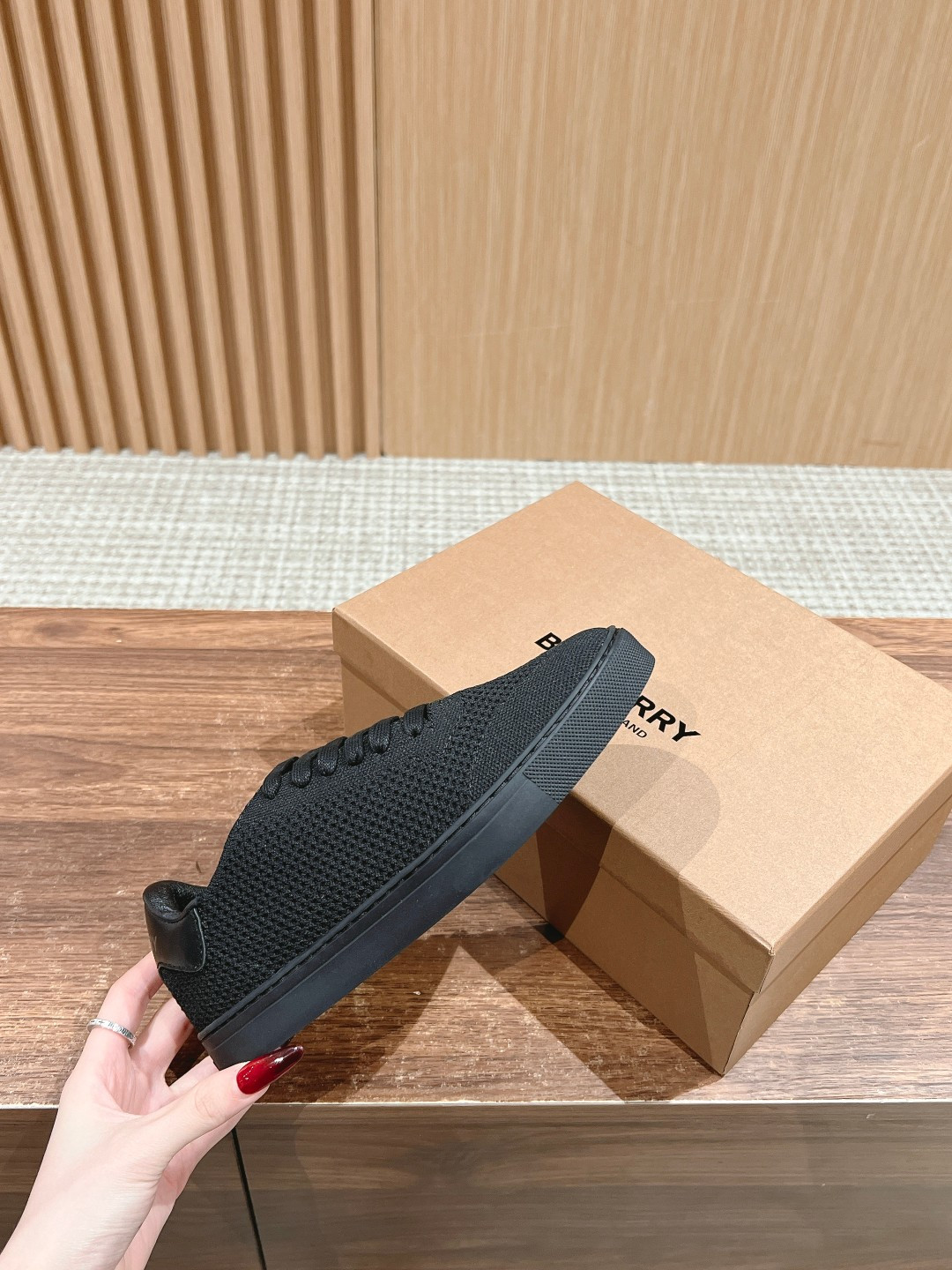UA Burberry Sneakers