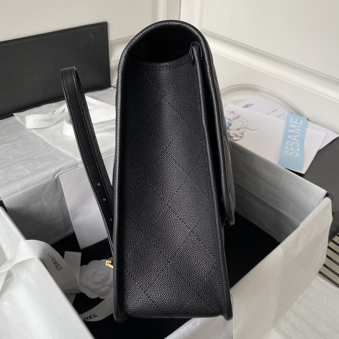 CHANEL 22K 31.5x31x9cm