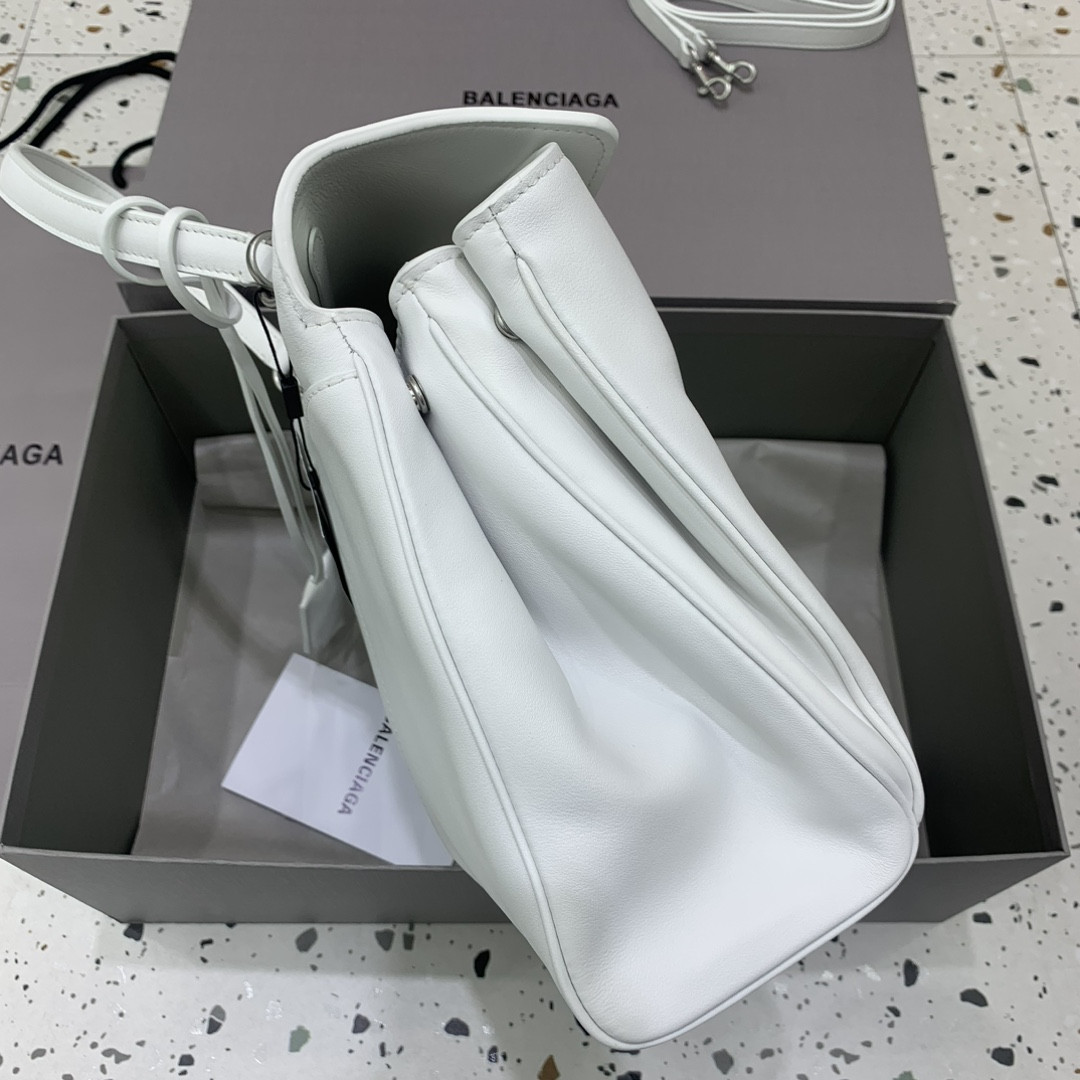 Balenciaga Rodeo Medium 35x23.3x10.9cm