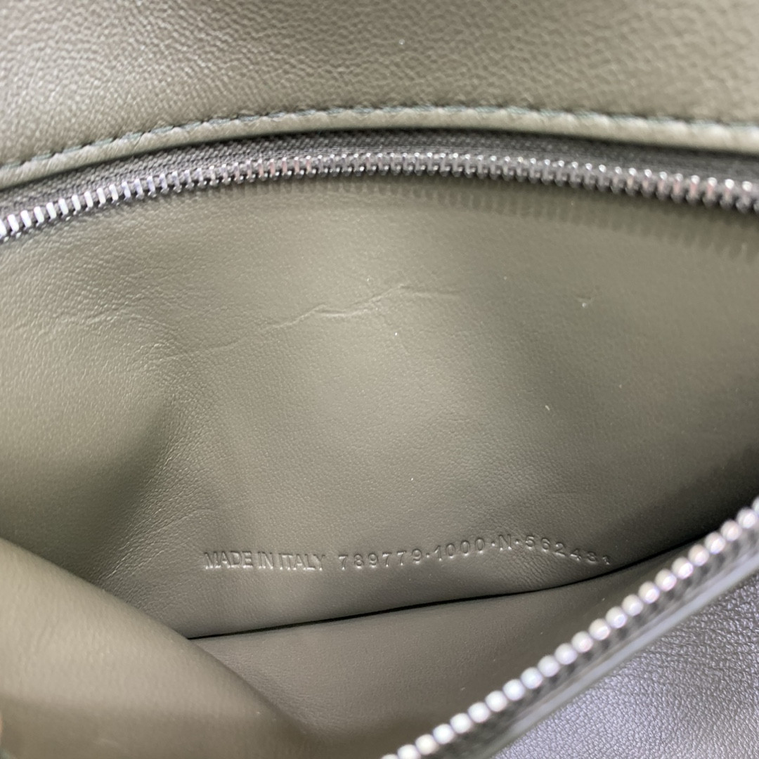 Balenciaga Rodeo Small 28.9x20x9.9cm