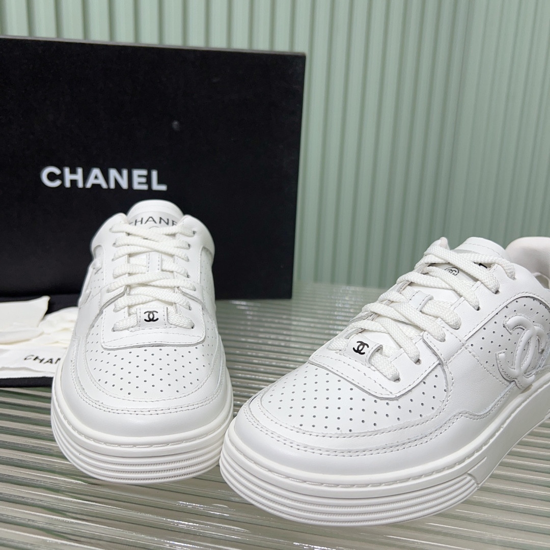 UA CHANEL SNEAKER