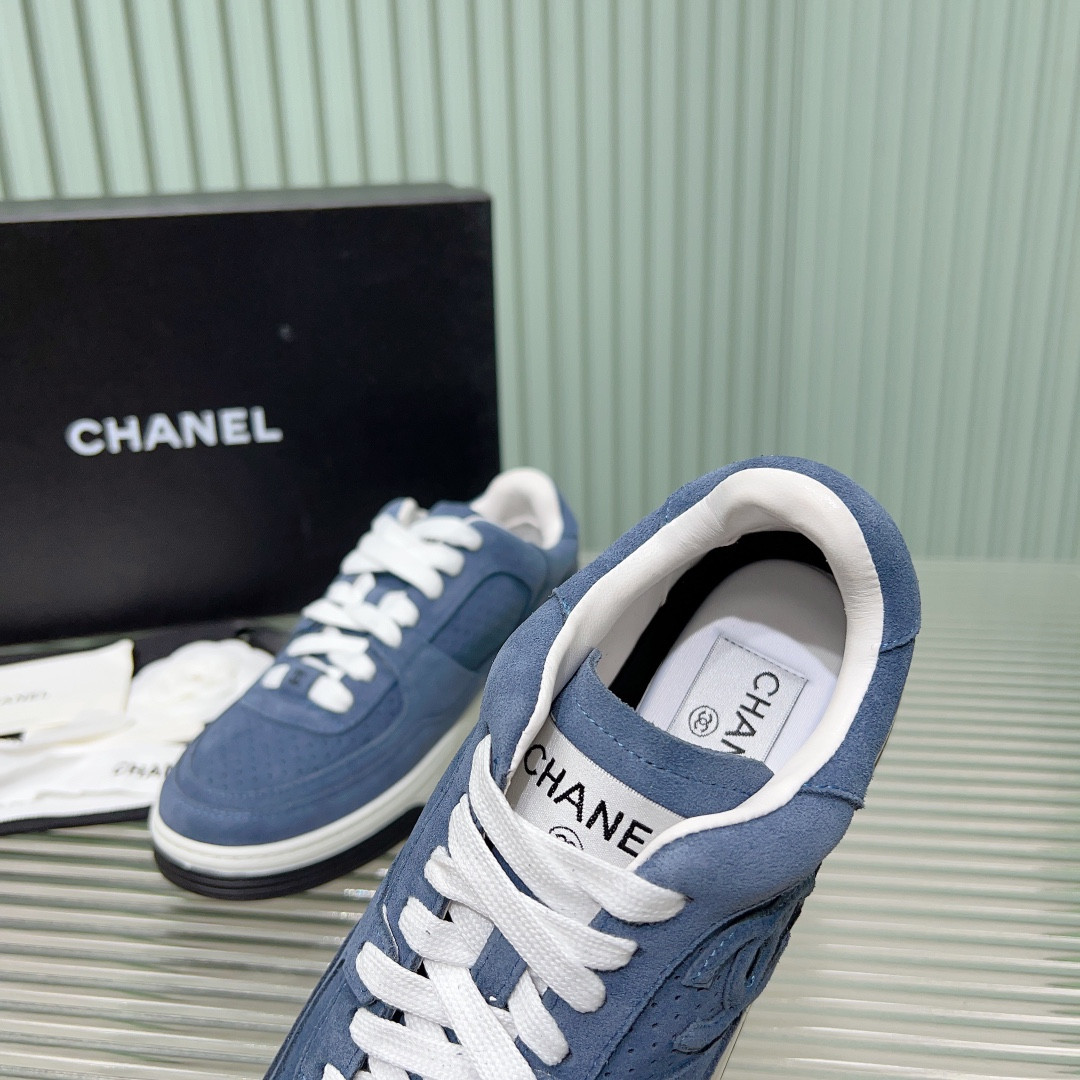 UA CHANEL SNEAKER