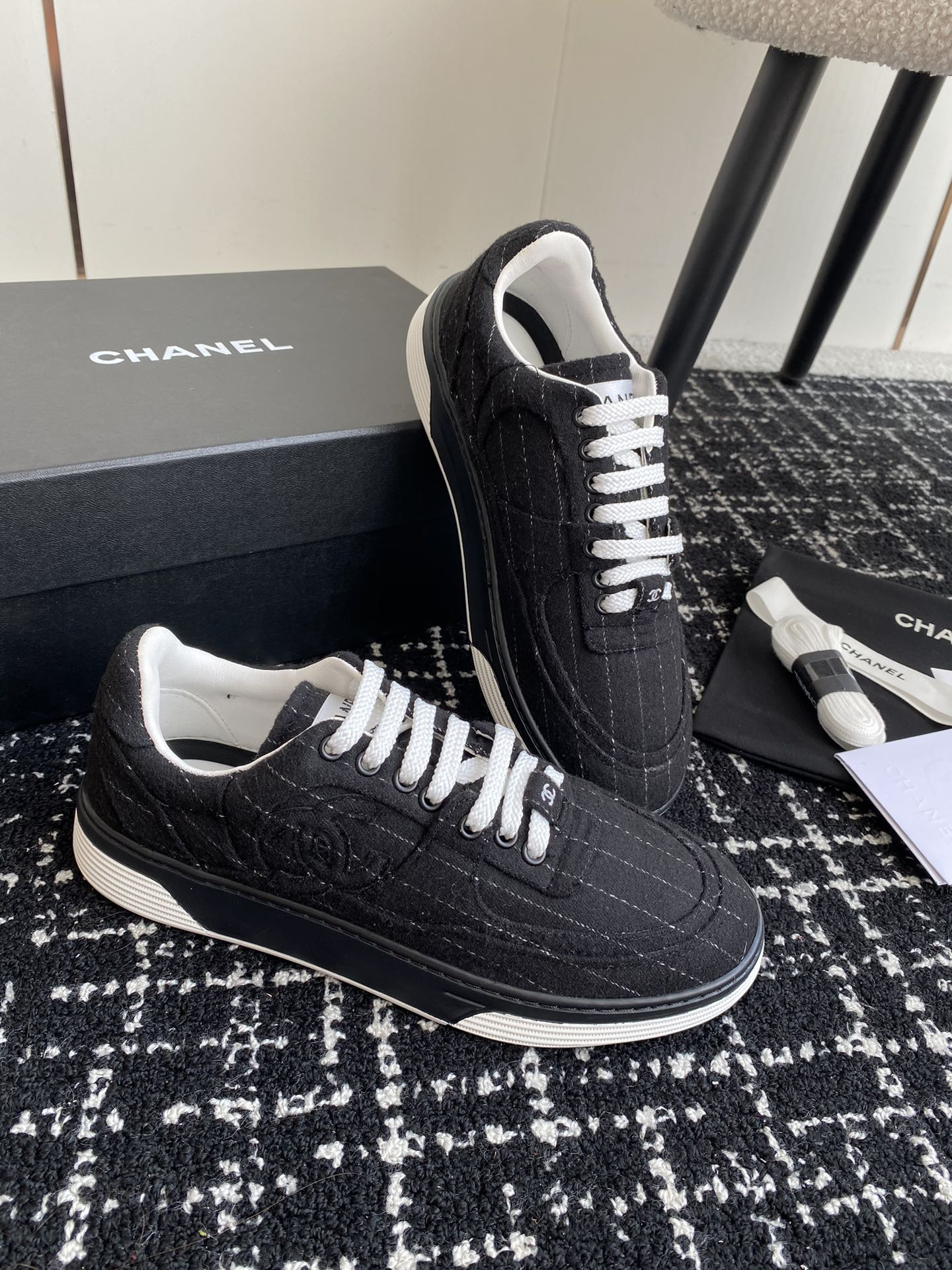 UA CHANEL SNEAKER