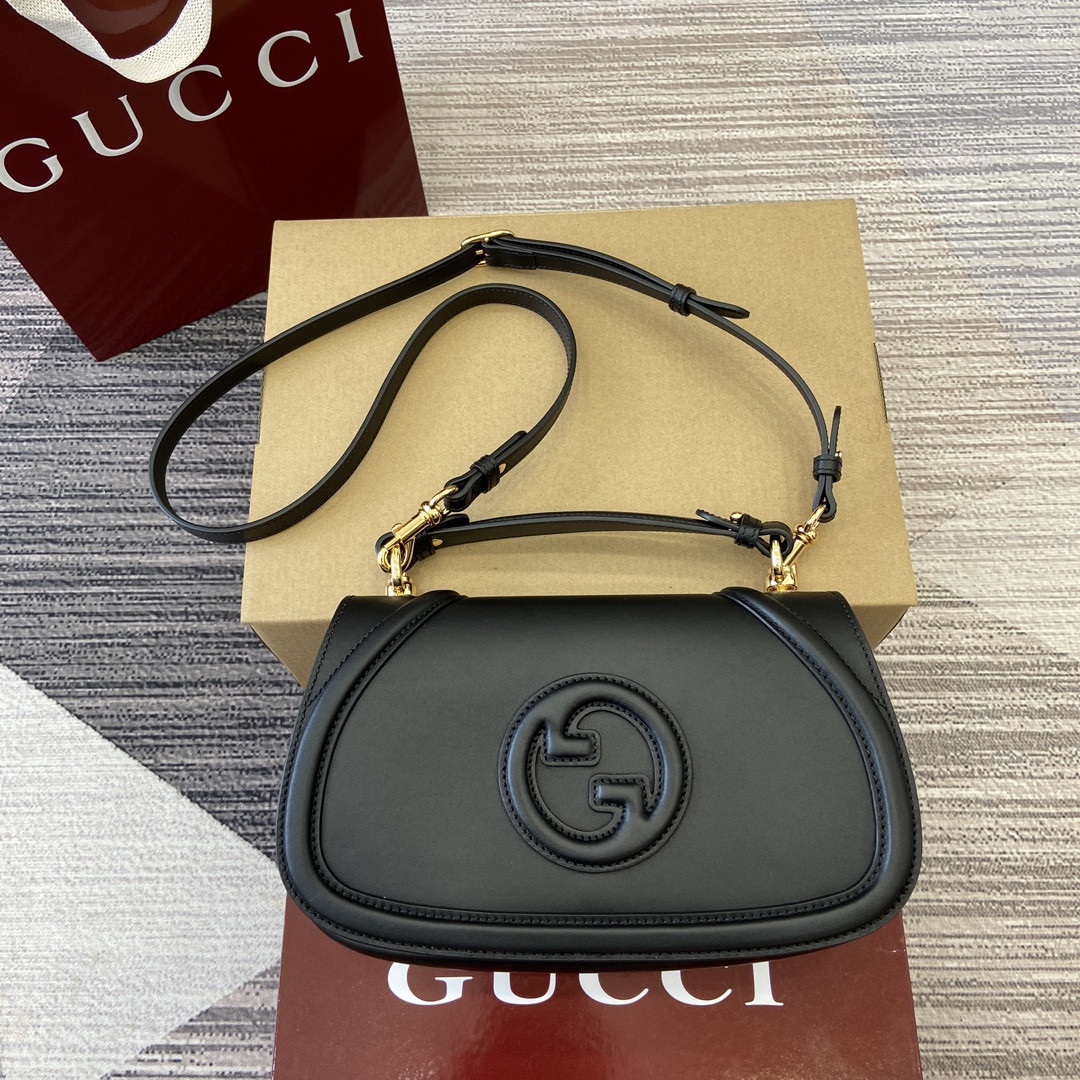 GUCCI BLONDIE Medium TOP HANDLE BAG 27x 17x 7cm