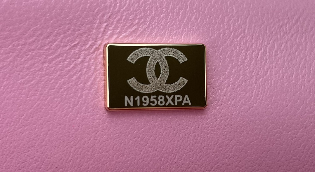 Chanel Classic Flap Bag 25cm