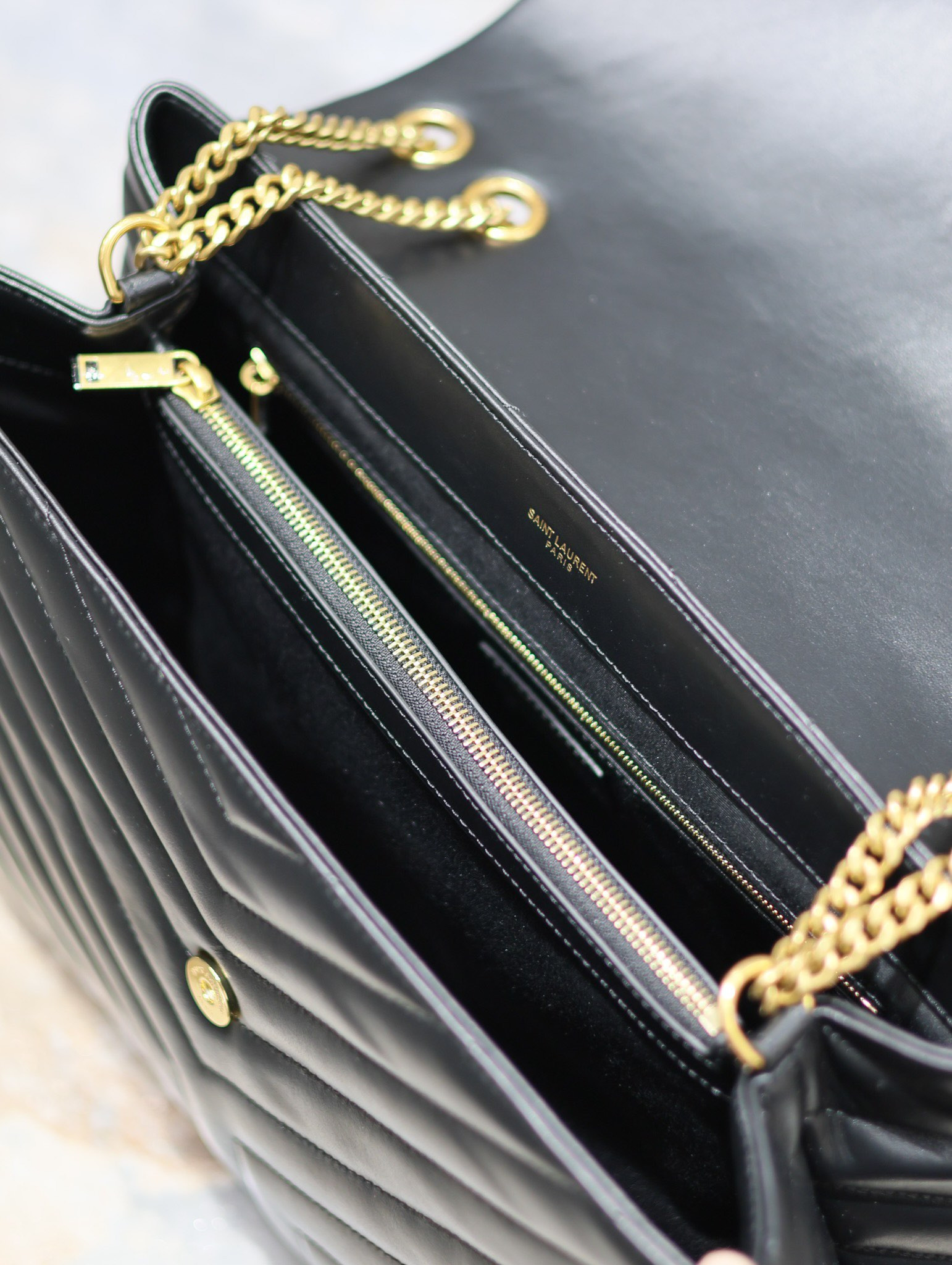 YSL LouLou 36×27×14cm