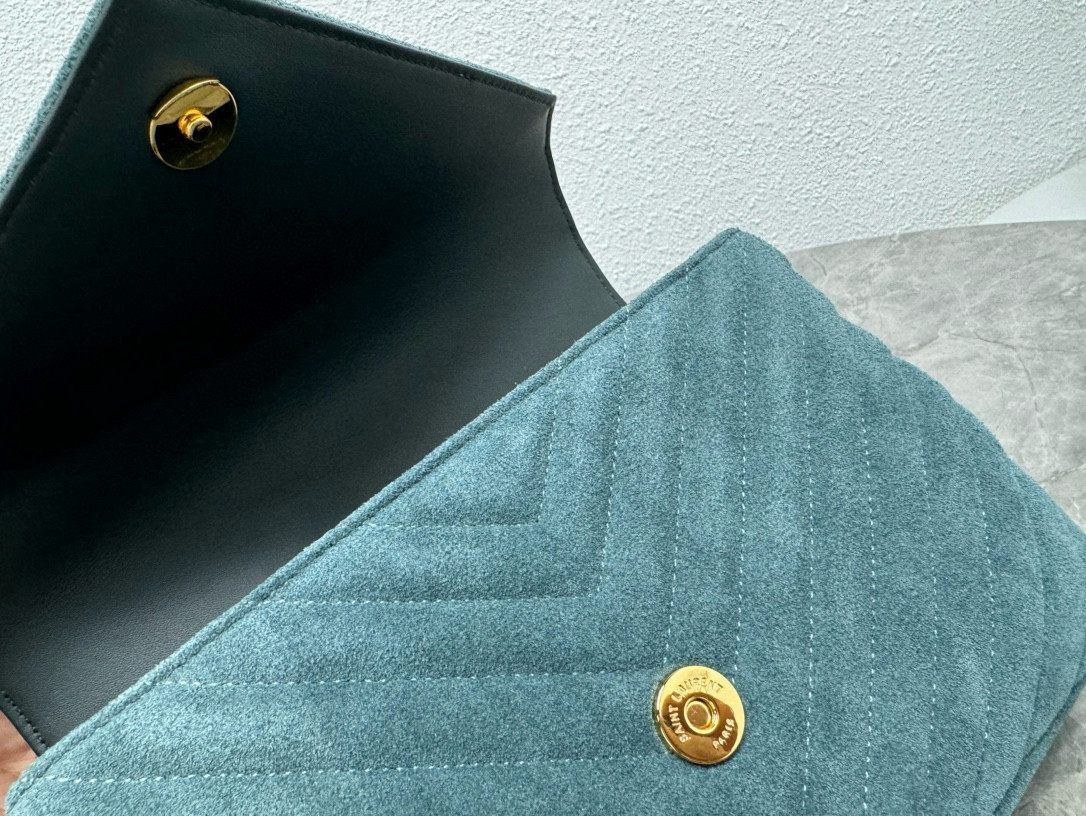 YSL LOULOU QUILTED SUEDE 23x17x9cm