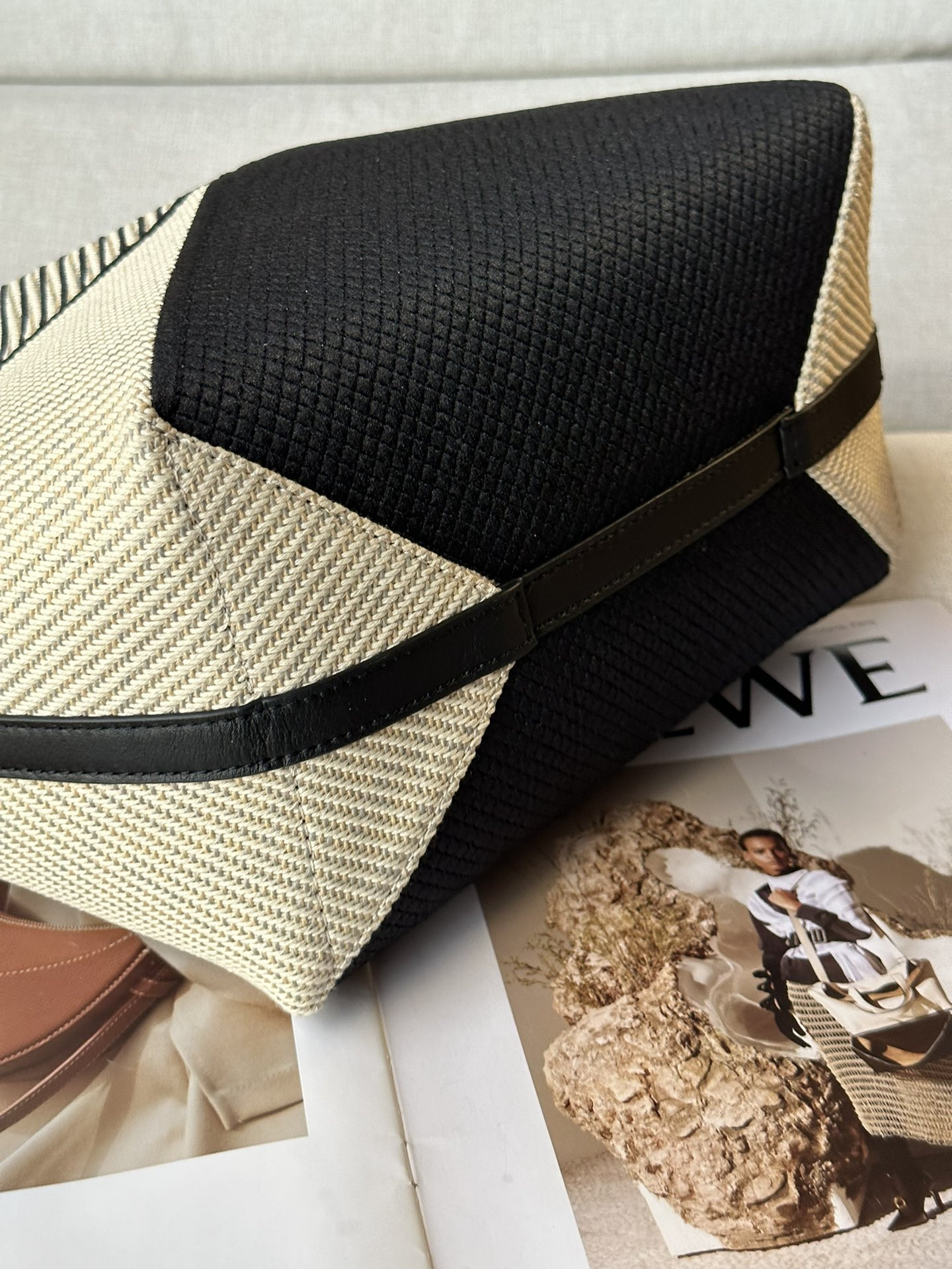 LOEWE Puzzle Fold tote 21x5.5x31cm