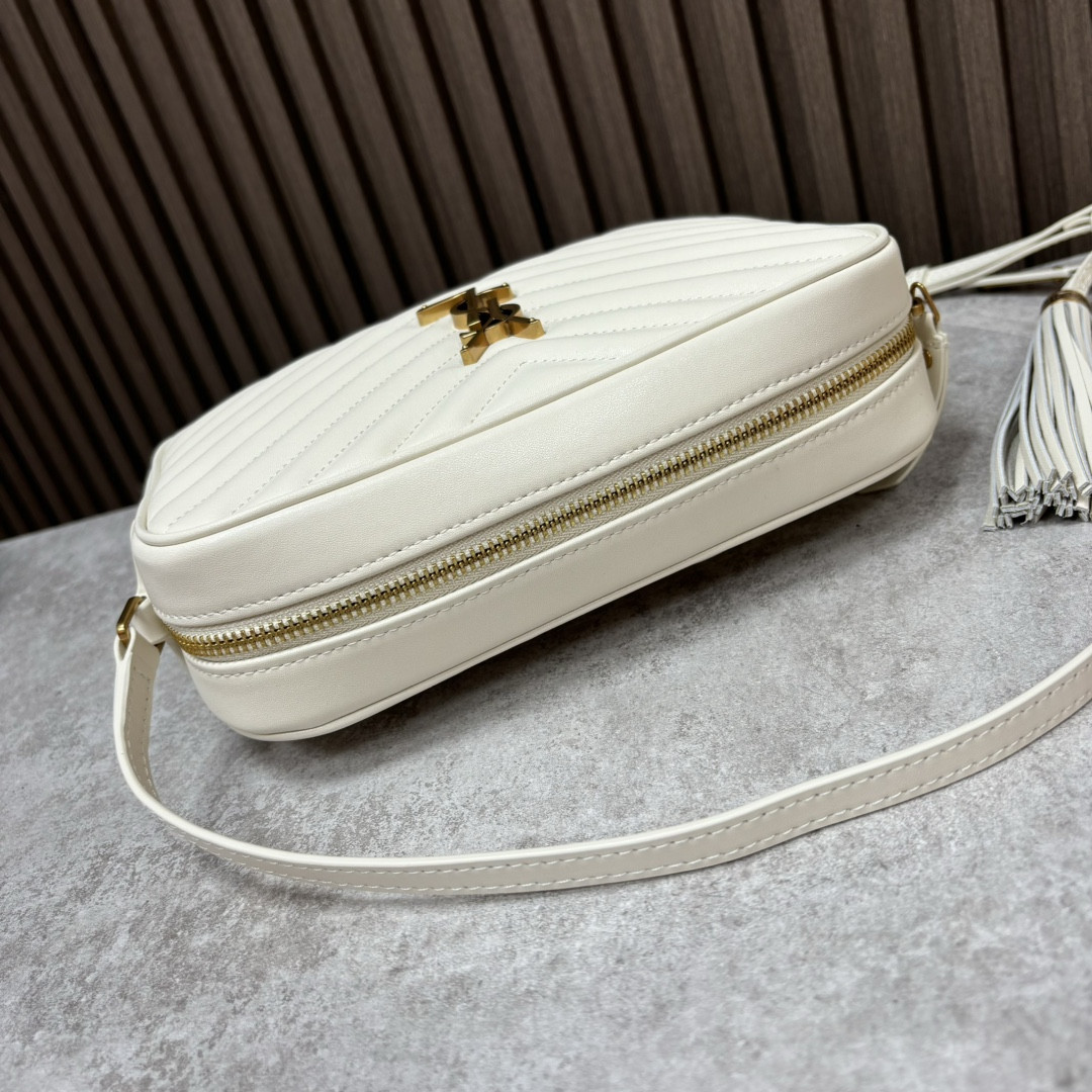 YSL LOU camera bag in quilted leather 23x16x6cm