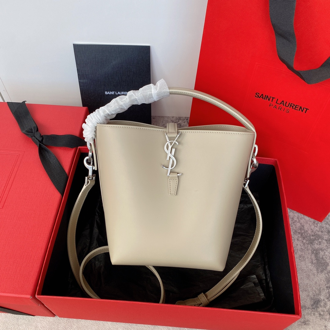 YSL LE 37 Small (Shiny Leather) 17 x 20 x 13 CM