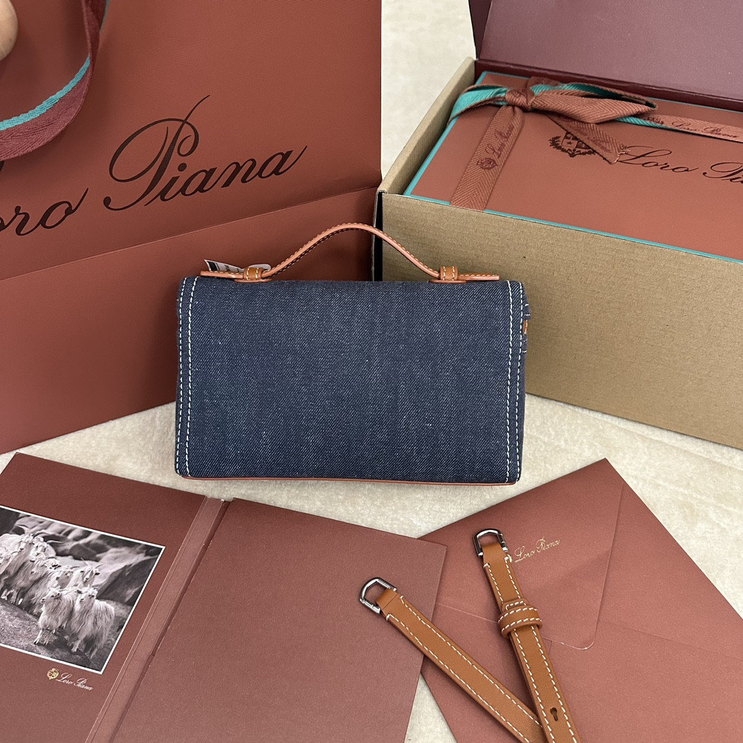 Loro Piana Extra Pocket L19 Cotton 11 x 19 x 6.5 cm