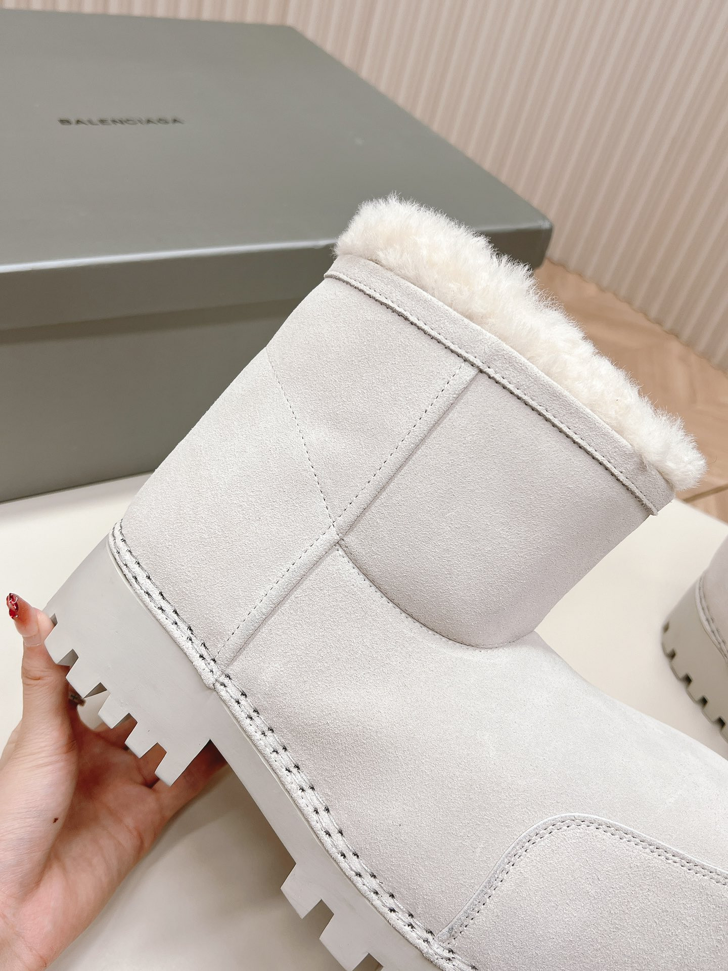 UA Balenciaga Snow Boot