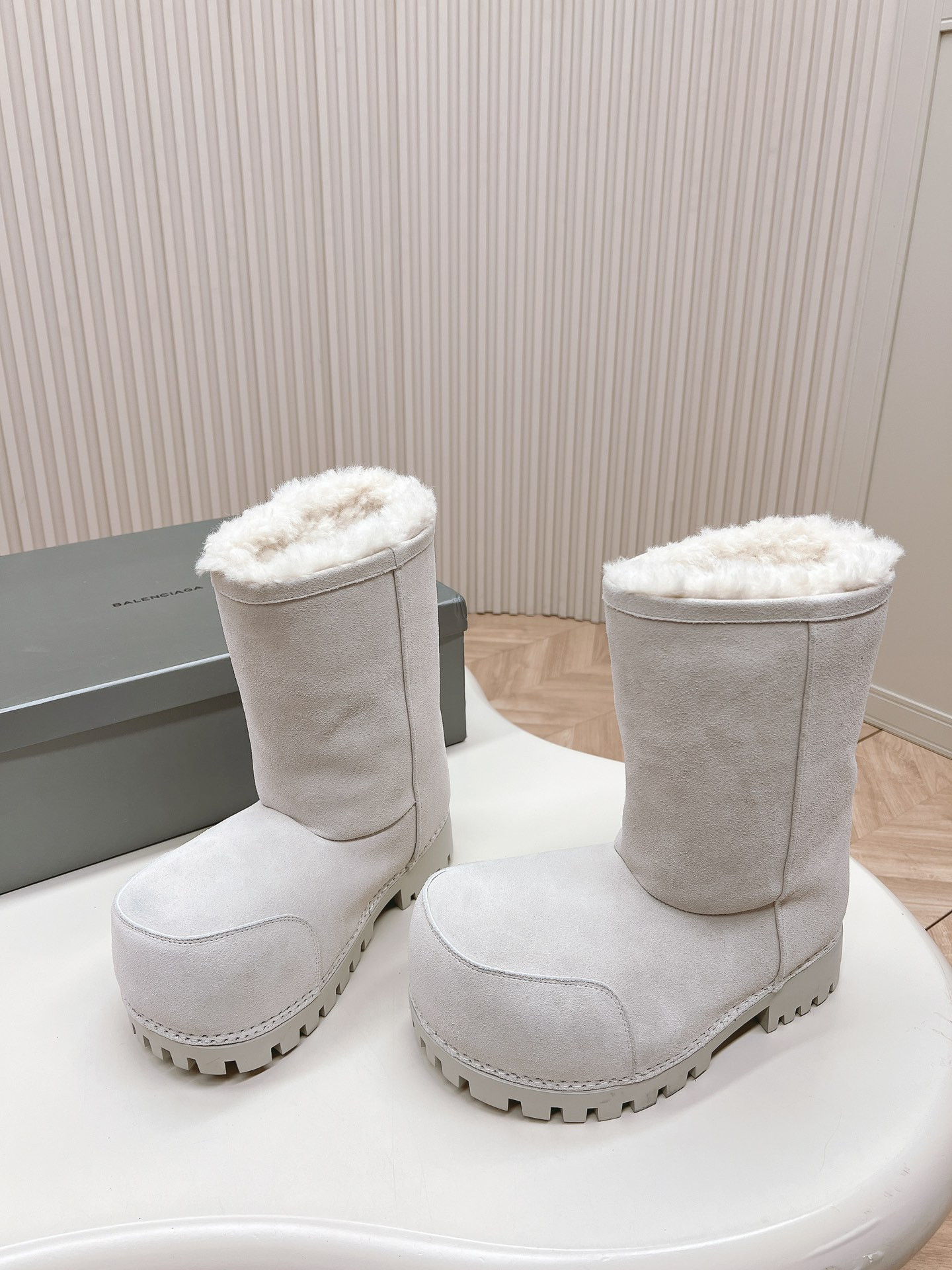 UA Balenciaga Snow Boot