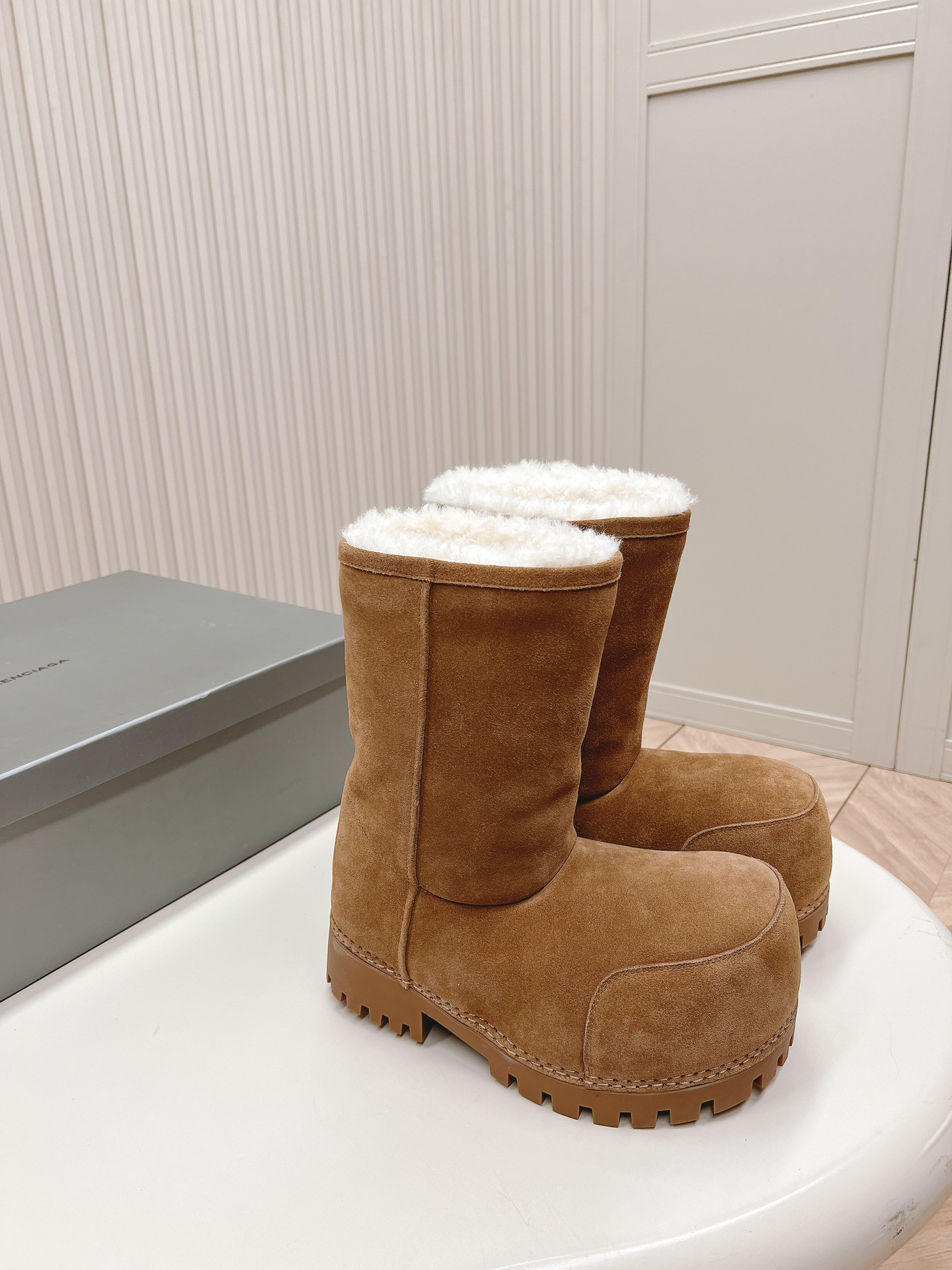 UA Balenciaga Snow Boot