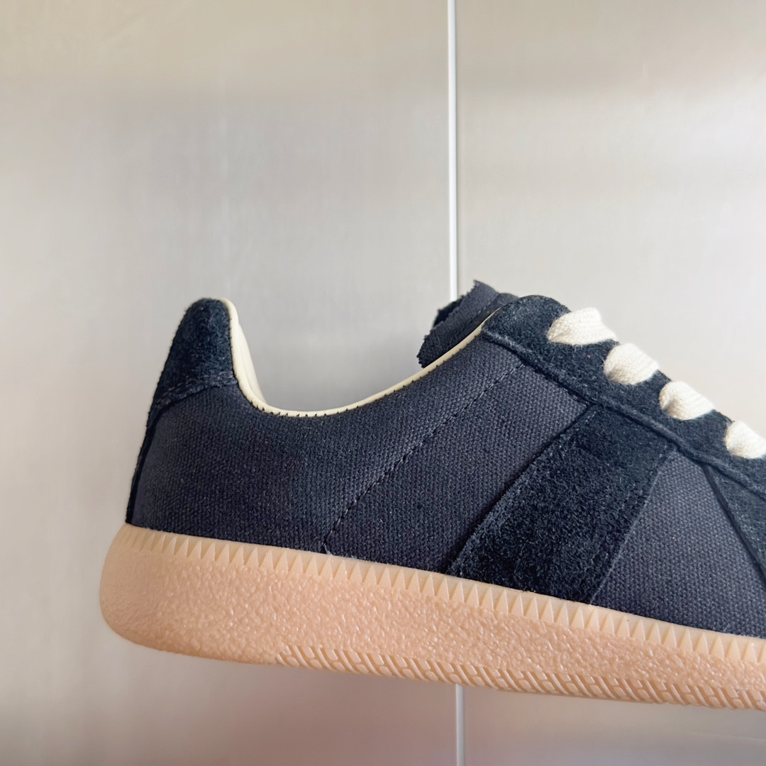 UA Maison Margiela MM6 Sneakers