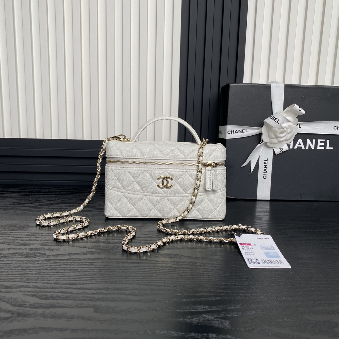 CHANEL LONG VANITY WITH CHAIN 17×19.5×5cm