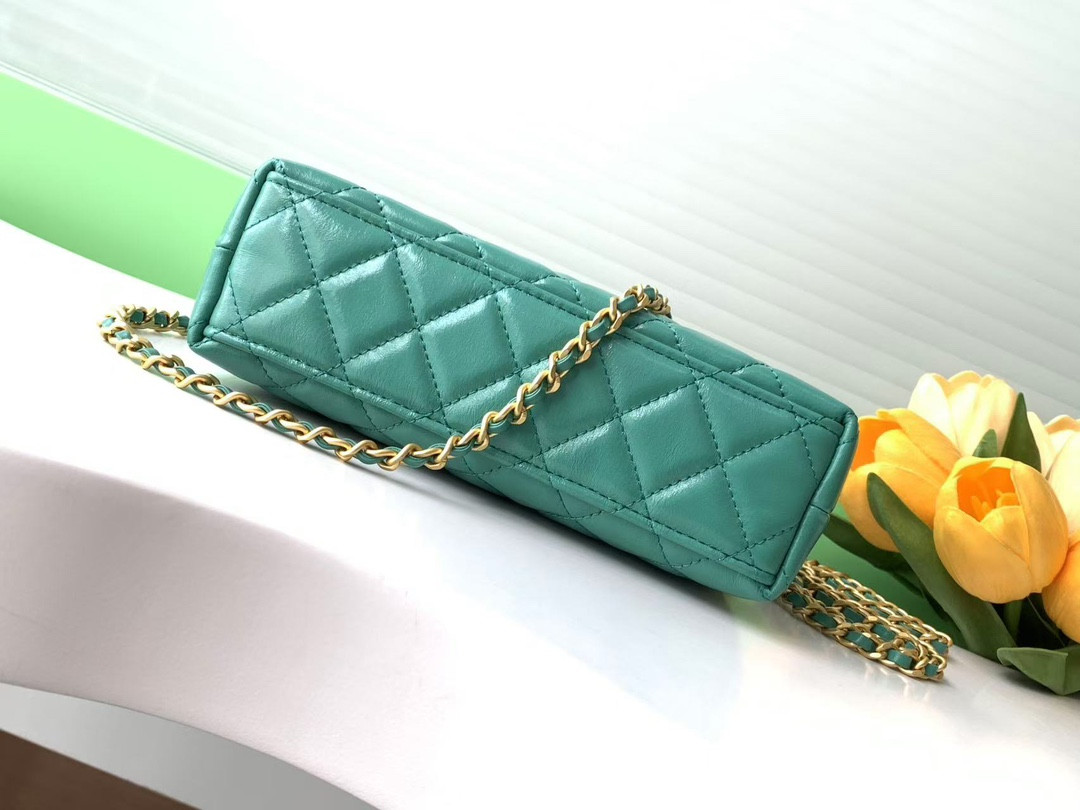 Chanel 25C Kelly 19x13x7cm