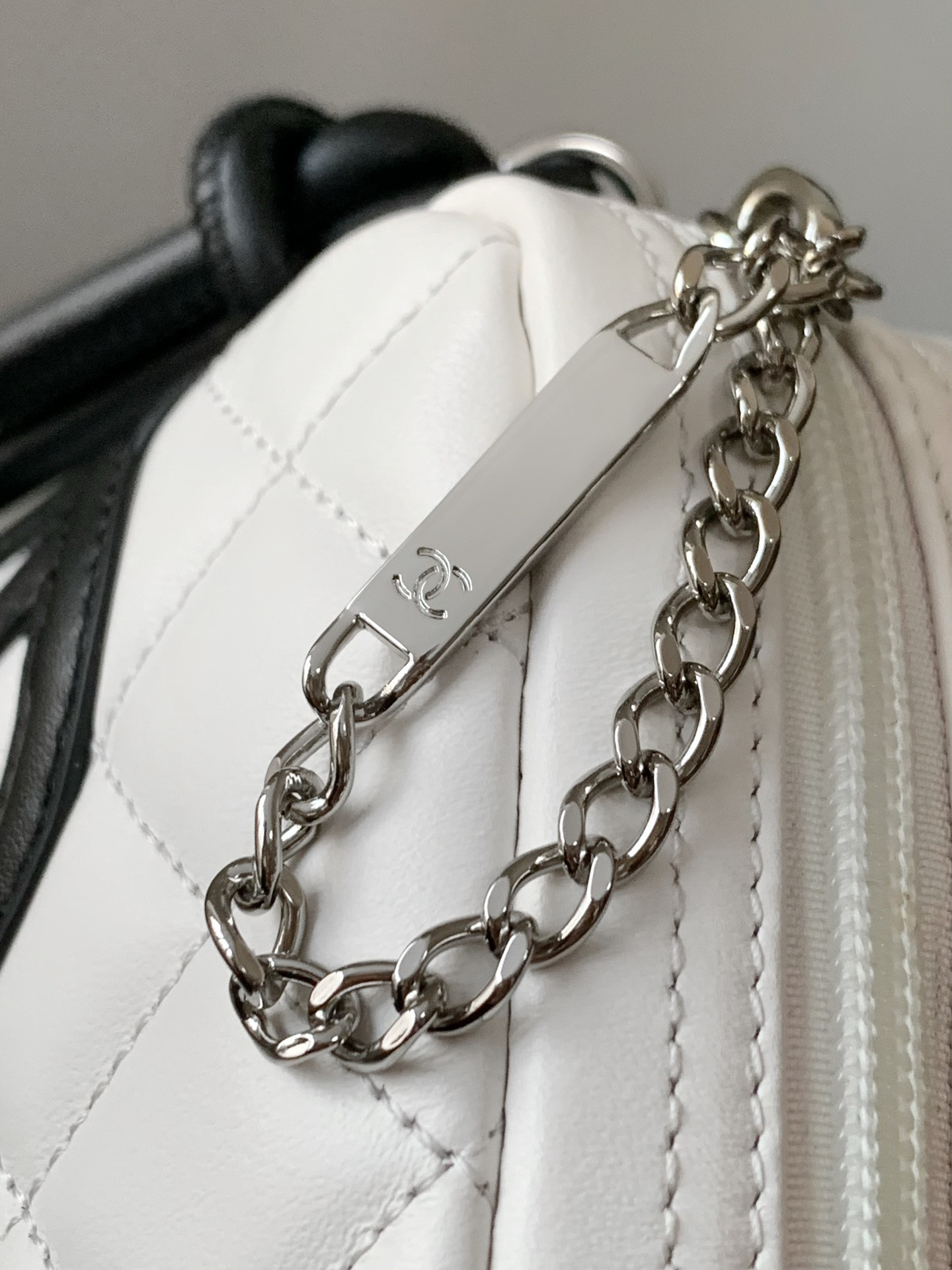 CHANEL Cambon Hobo Bag 20x12x3cm