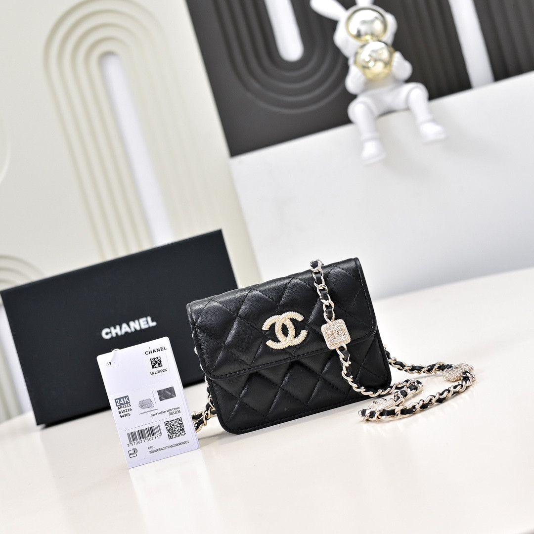 CHANEL Clutch with Chain 9.5x12.5x3.5cm
