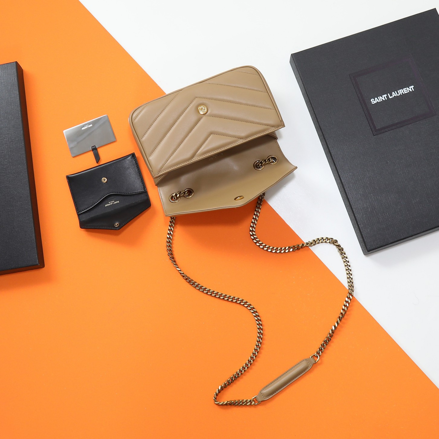 YSL LOULOU small in MATELASSÉ lambskin 24x14x6cm