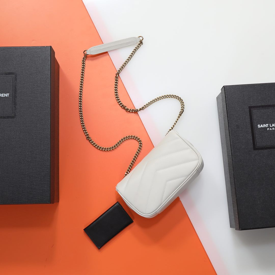 YSL LOULOU MINI in lambskin 20X12X5cm